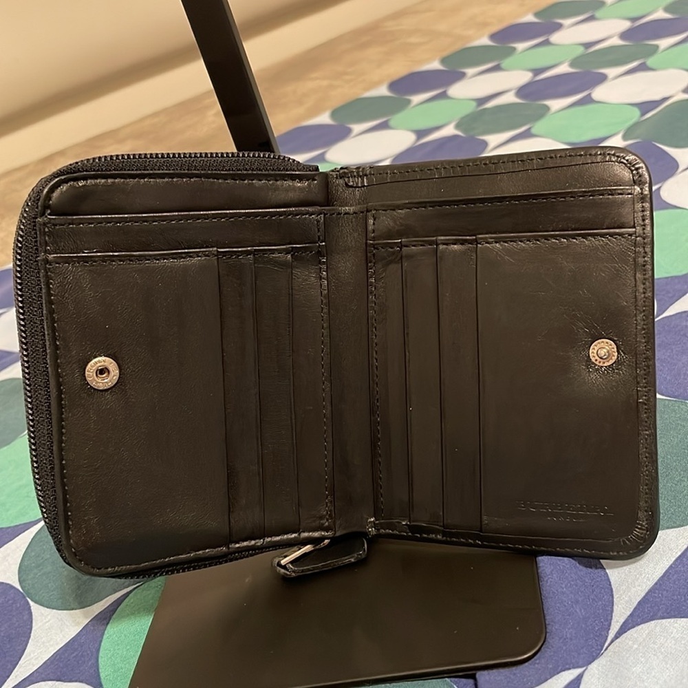 Burberry Beige and Black Plaid Zippy Wallet - Picture 8 of 12